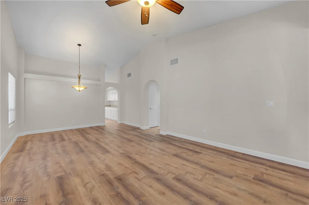 1507 Camino Summit, Henderson, NV 89012