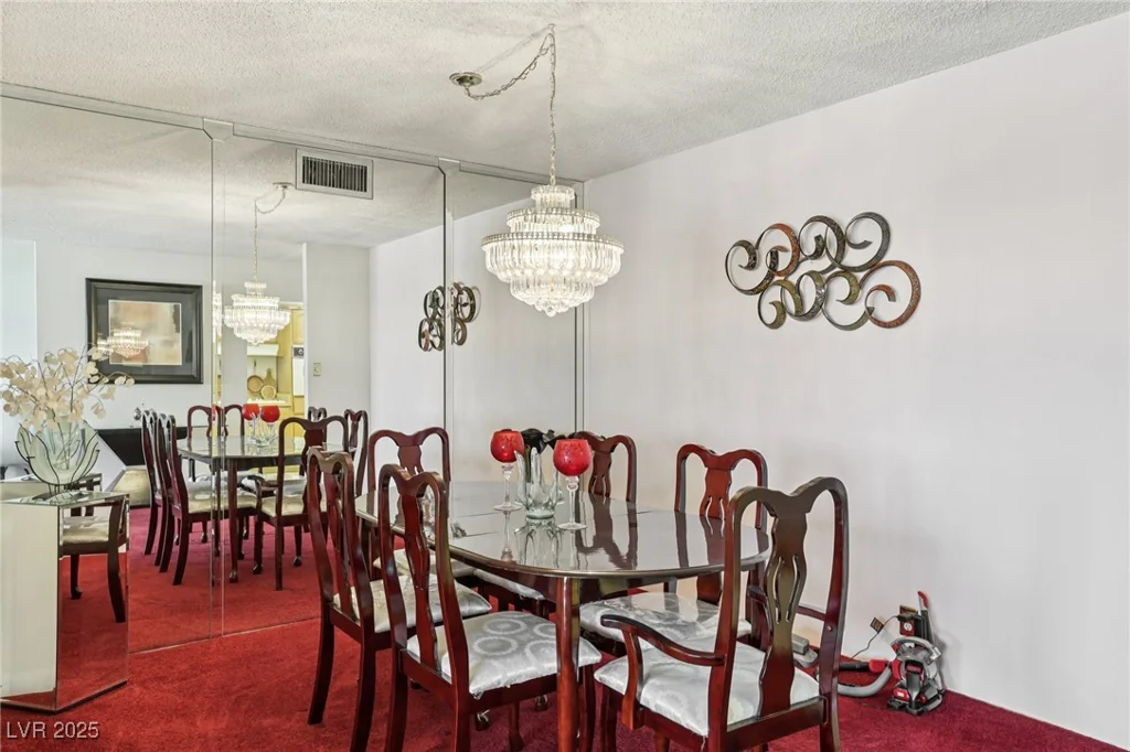 750 Royal Crest, Las Vegas, NV 89169