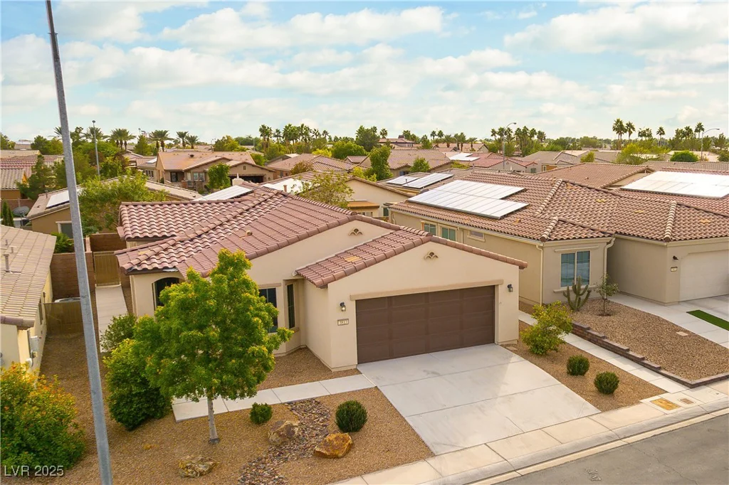3813 Rocklin Peak, North Las Vegas, NV 89081