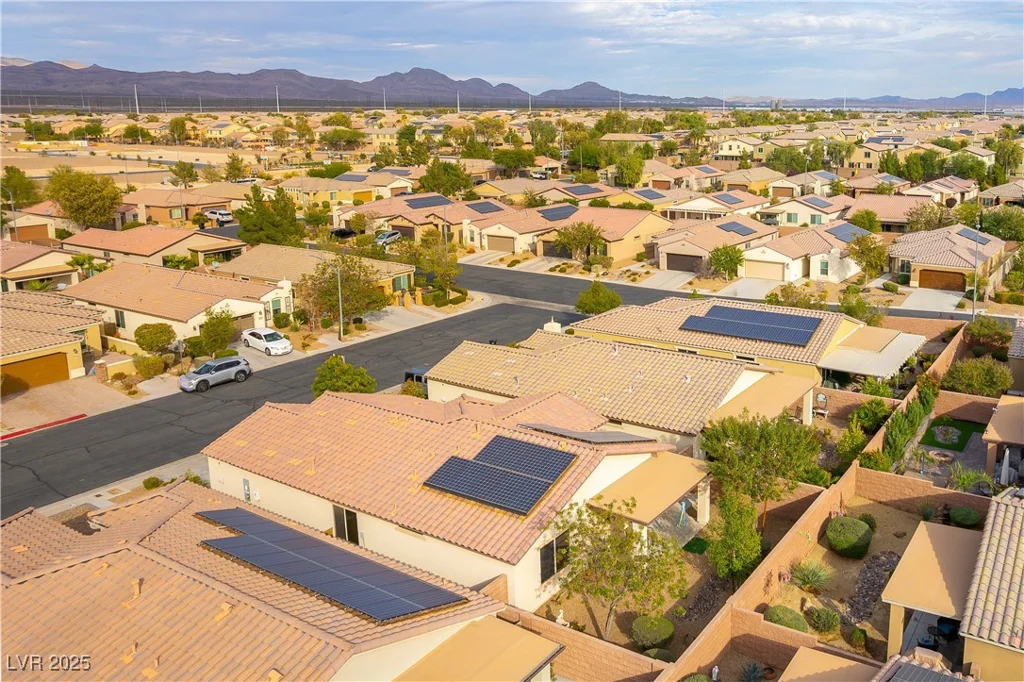 3813 Rocklin Peak, North Las Vegas, NV 89081