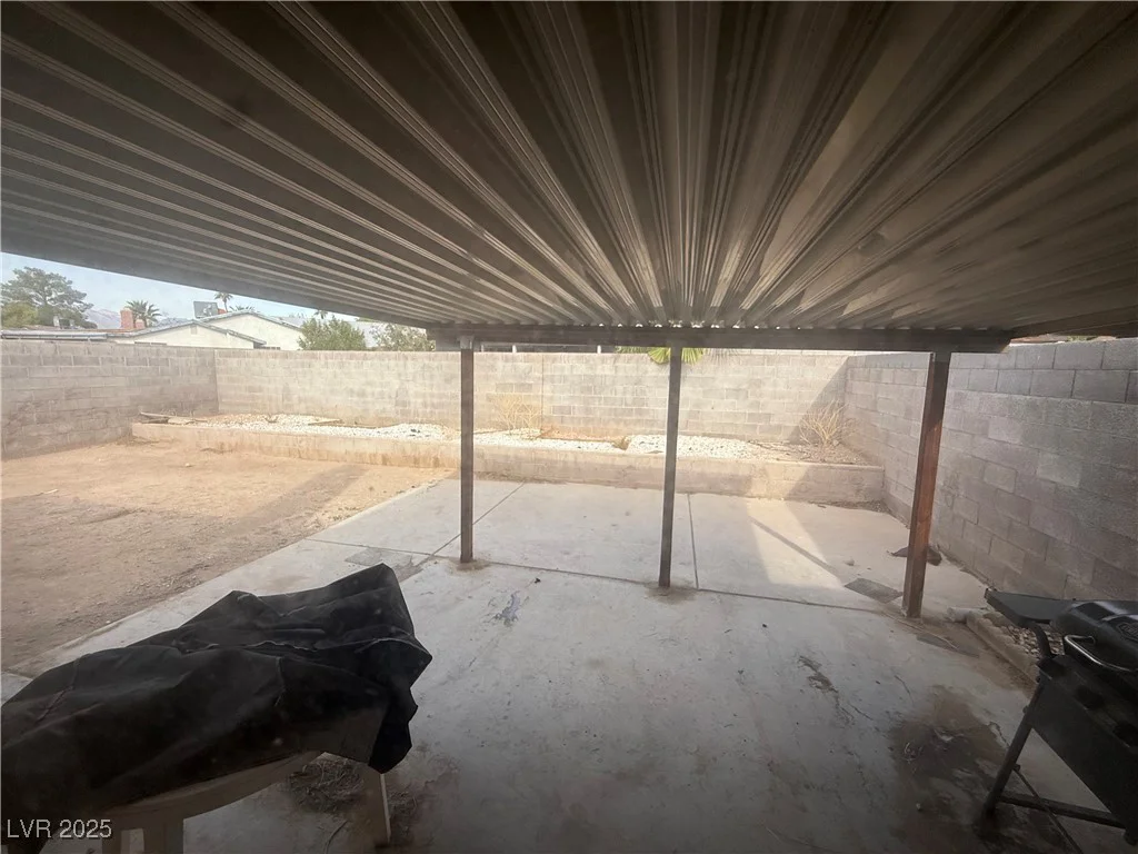 7012 Grassy Knoll, Las Vegas, NV 89147