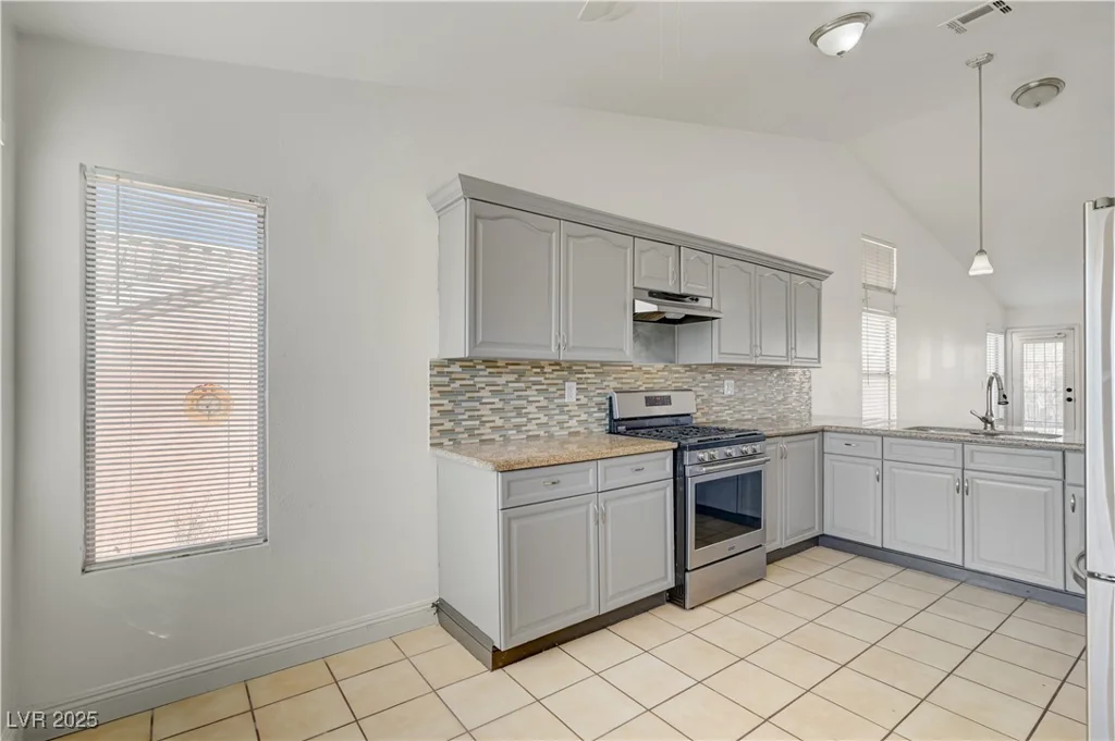 3640 Brentcove, North Las Vegas, NV 89032