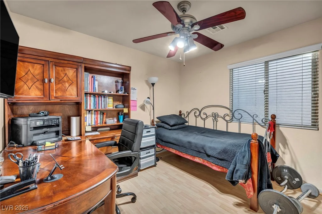 5578 River Highlands, Las Vegas, NV 89122