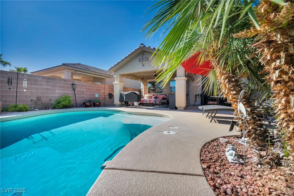 5578 River Highlands, Las Vegas, NV 89122