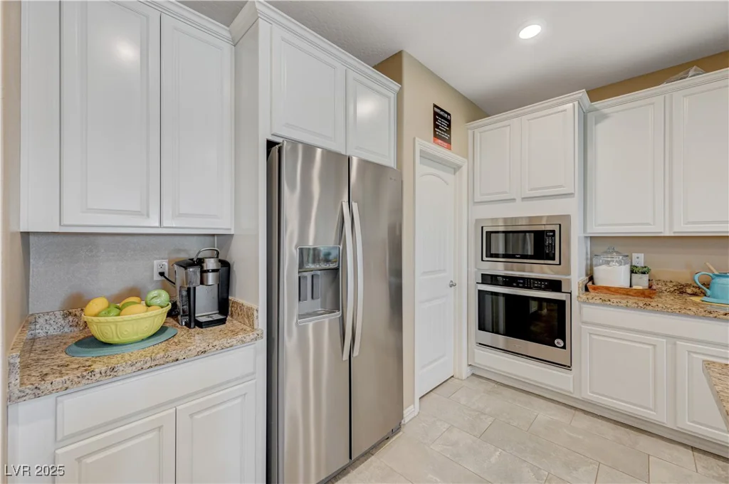 3728 River Heights, Logandale, NV 89021