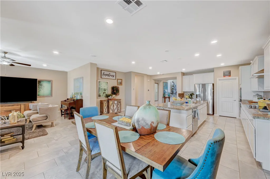 3728 River Heights, Logandale, NV 89021