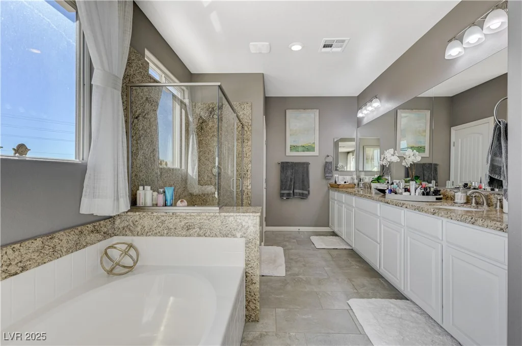 3728 River Heights, Logandale, NV 89021