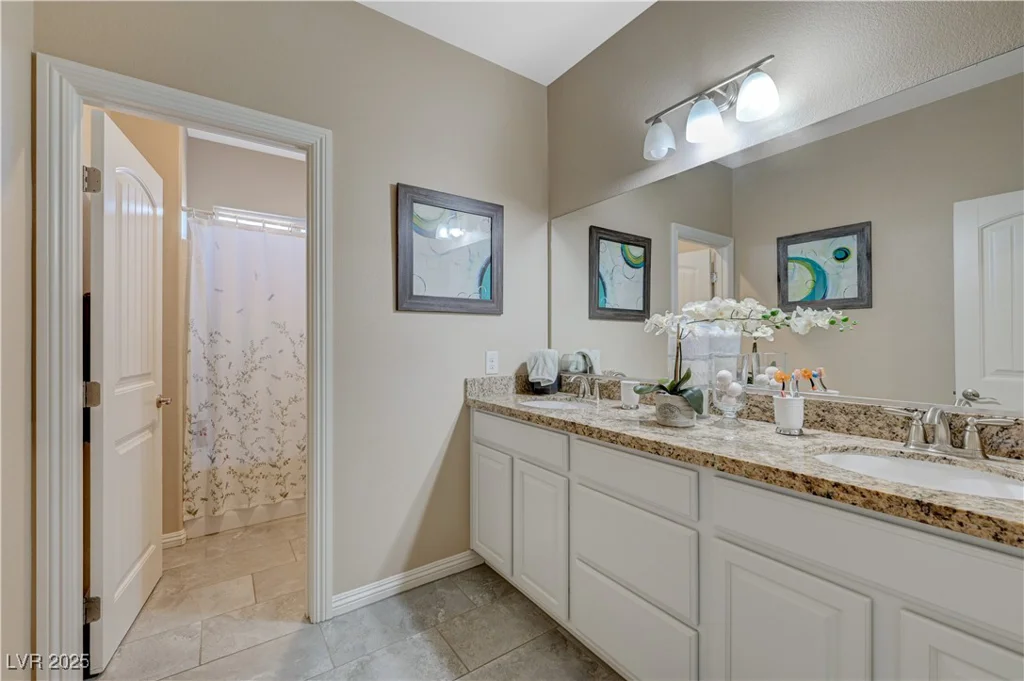 3728 River Heights, Logandale, NV 89021