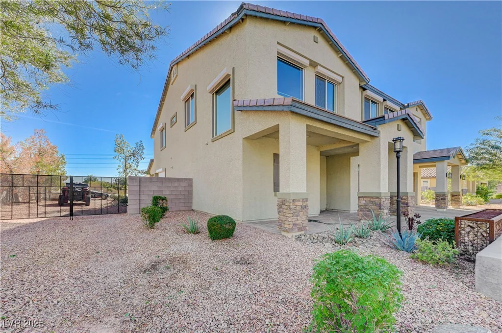 3728 River Heights, Logandale, NV 89021