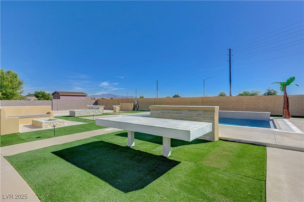 3728 River Heights, Logandale, NV 89021
