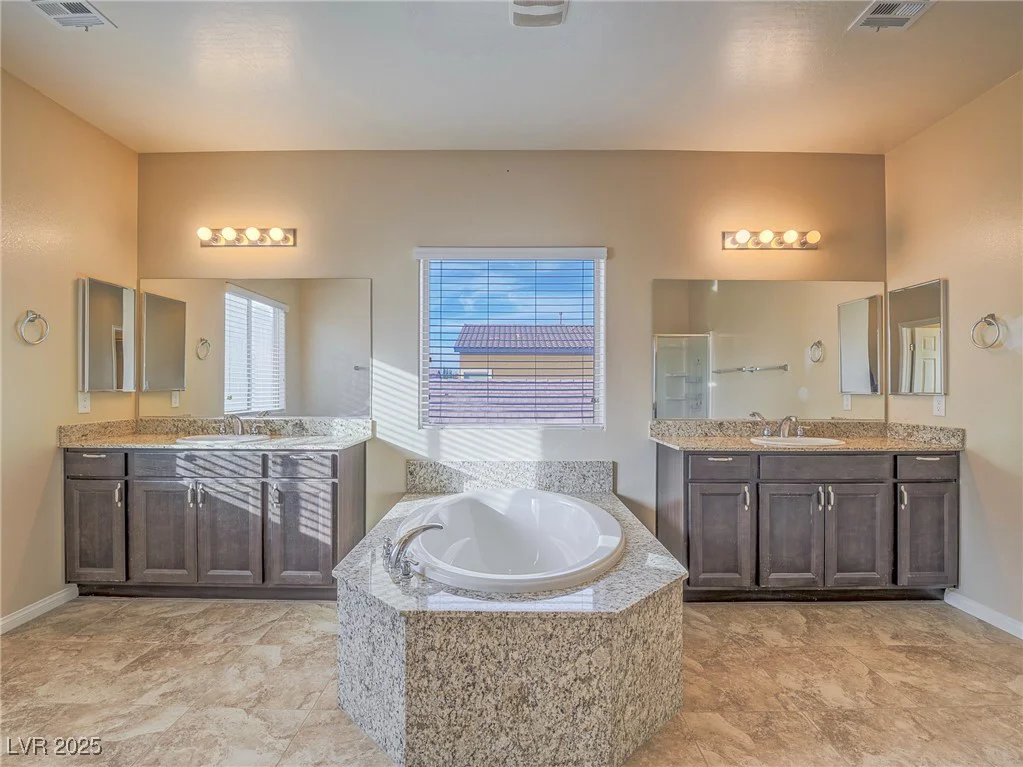 6197 Allen Cove, Las Vegas, NV 89148