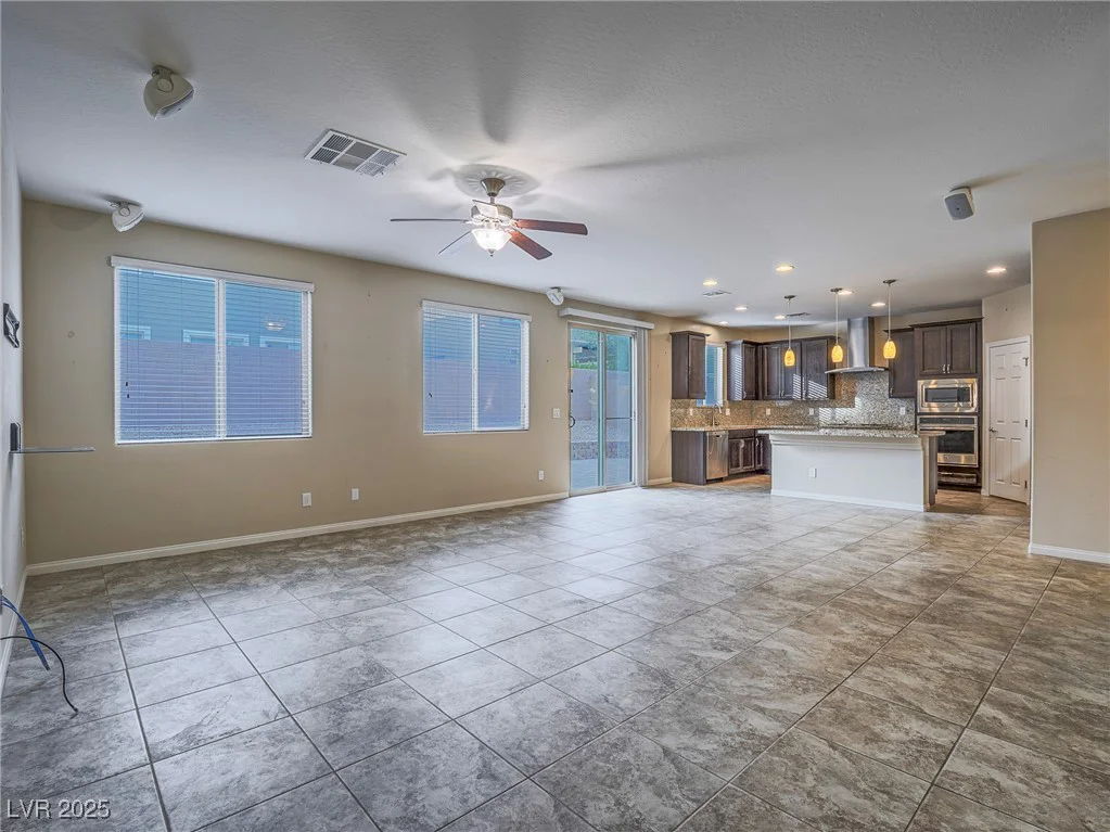 6197 Allen Cove, Las Vegas, NV 89148