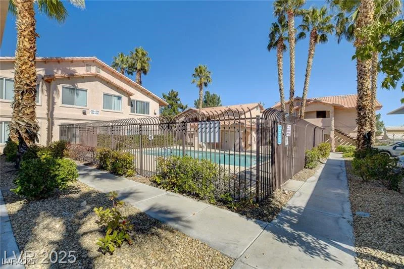 350 Durango, Las Vegas, NV 89145