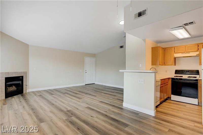 350 Durango, Las Vegas, NV 89145