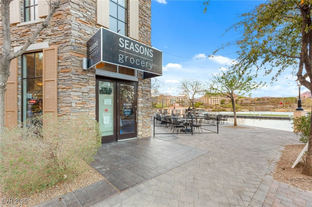 9 Via Lido, Henderson, NV 89011