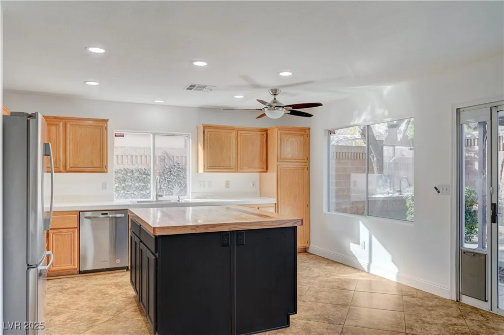 7908 Fall Harvest, Las Vegas, NV 89147