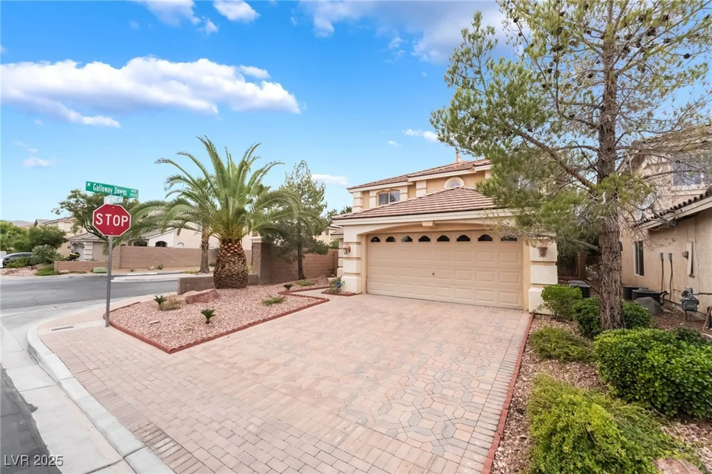 10931 Fintry Hills, Las Vegas, NV 89141