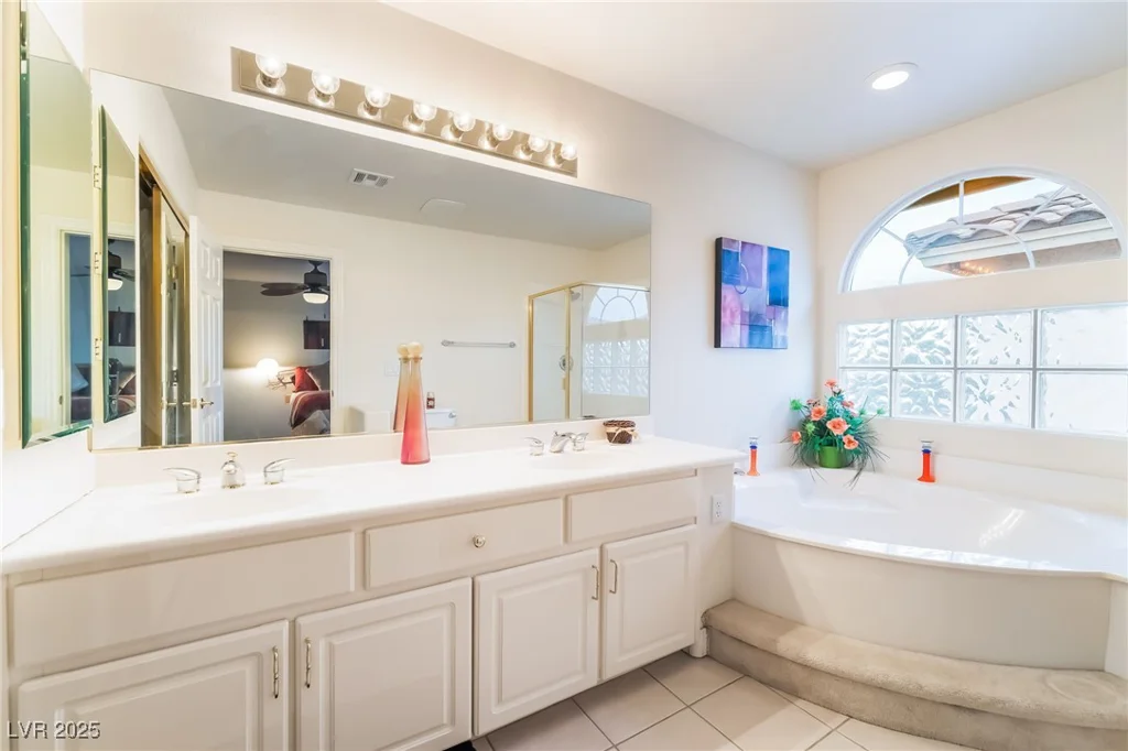 10931 Fintry Hills, Las Vegas, NV 89141