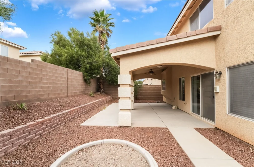 10931 Fintry Hills, Las Vegas, NV 89141