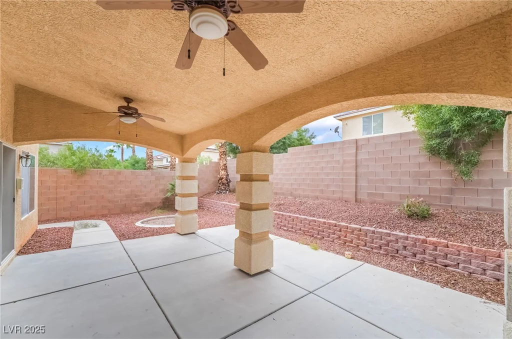 10931 Fintry Hills, Las Vegas, NV 89141