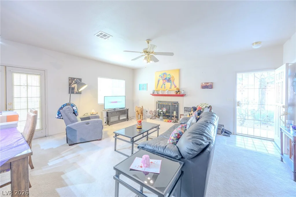 8301 Boseck, Las Vegas, NV 89145