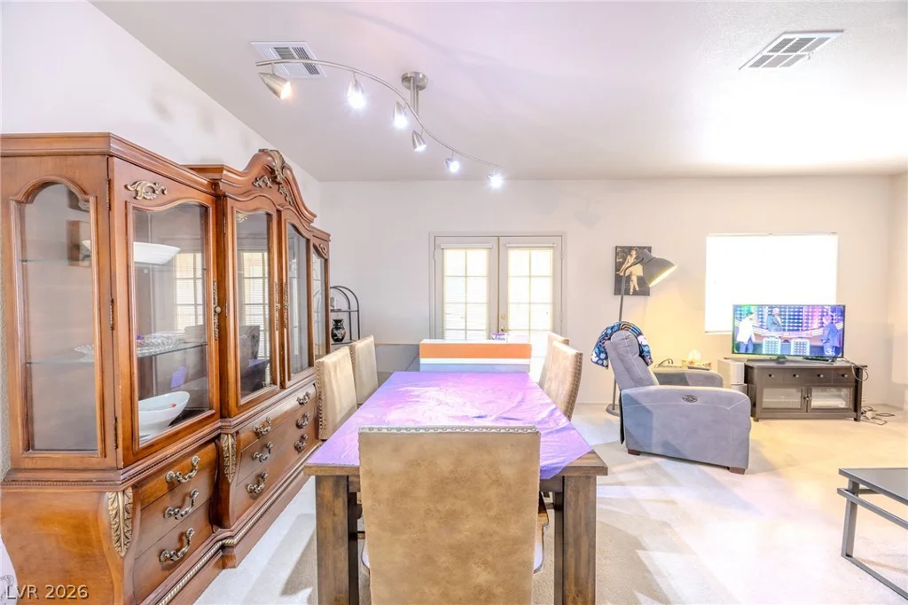 8301 Boseck, Las Vegas, NV 89145