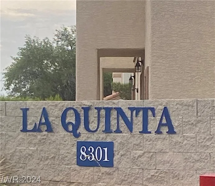 8301 Boseck, Las Vegas, NV 89145