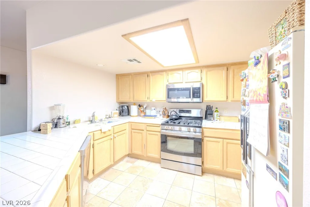 8301 Boseck, Las Vegas, NV 89145