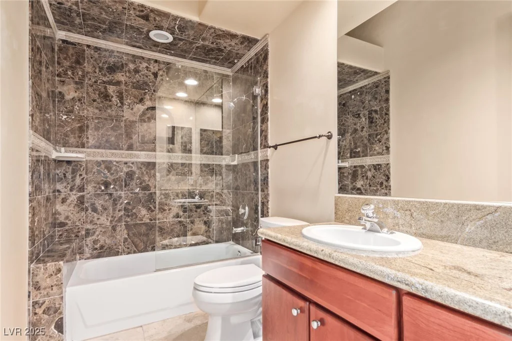 1008 Trophy Hills, Las Vegas, NV 89134