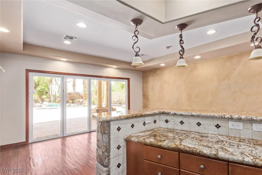 1008 Trophy Hills, Las Vegas, NV 89134