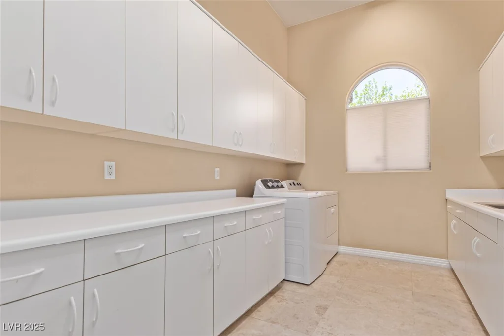 1008 Trophy Hills, Las Vegas, NV 89134