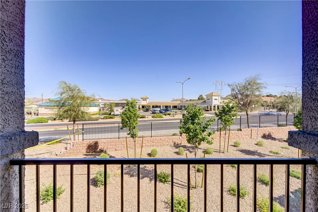 664 Foam Flower, Henderson, NV 89015