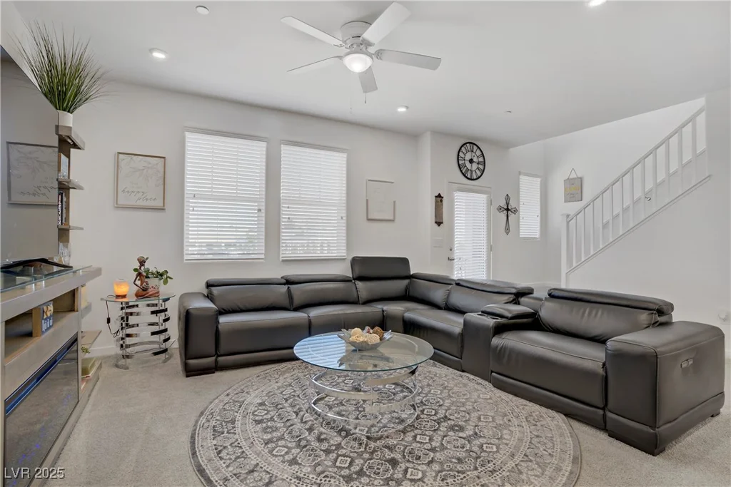 664 Foam Flower, Henderson, NV 89015