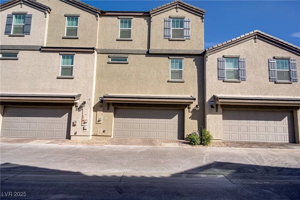 664 Foam Flower, Henderson, NV 89015