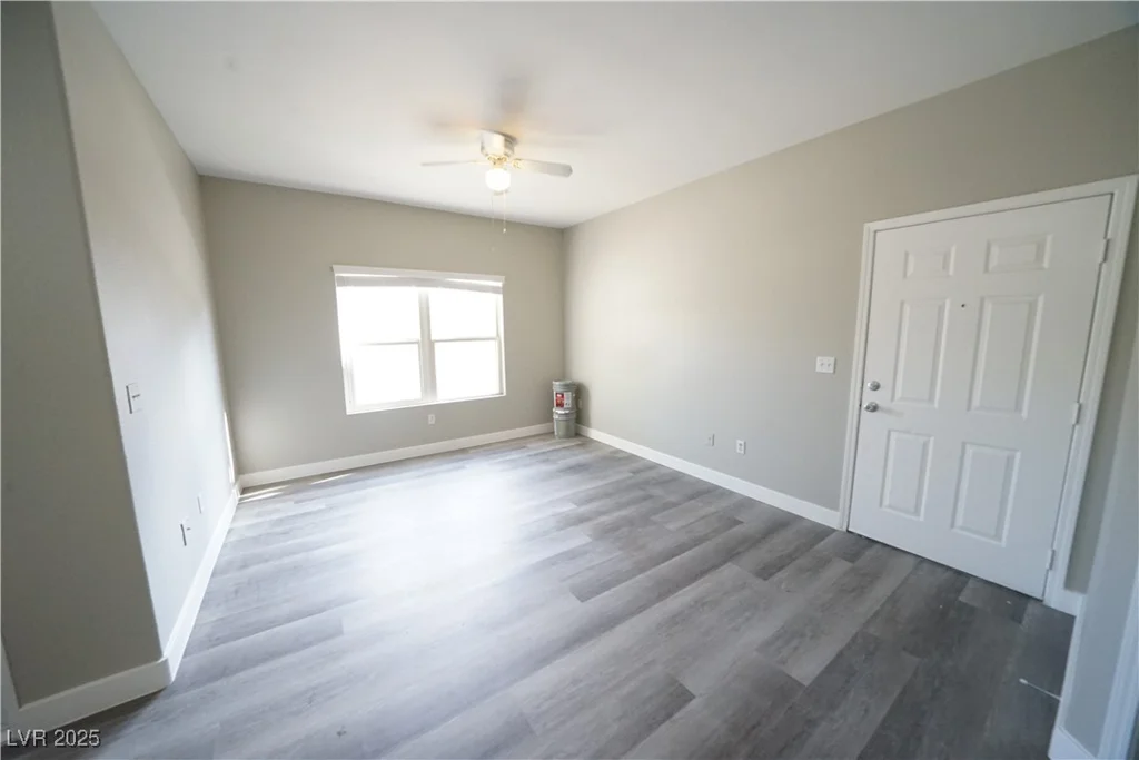 6650 Warm Springs, Las Vegas, NV 89118