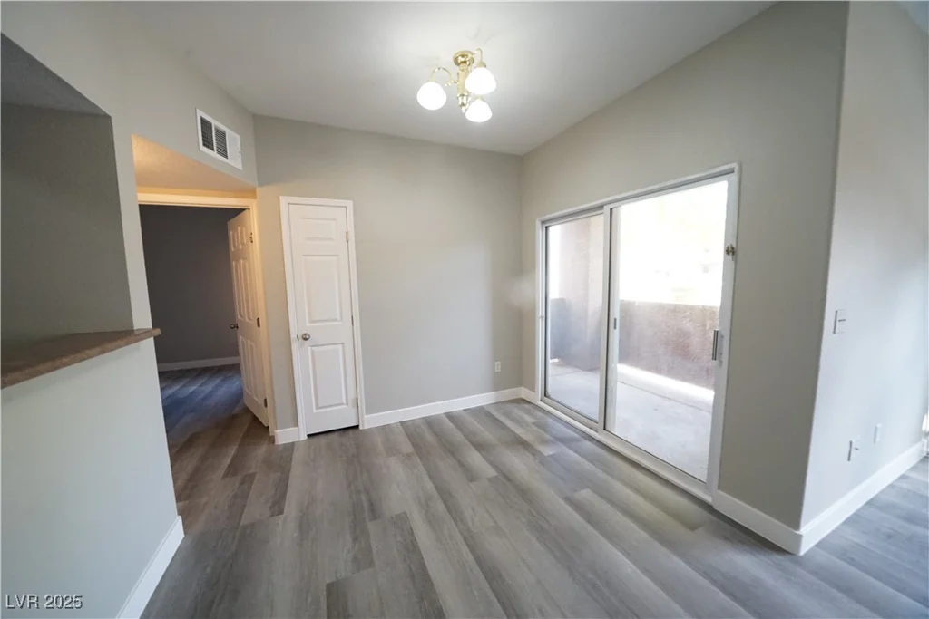 6650 Warm Springs, Las Vegas, NV 89118