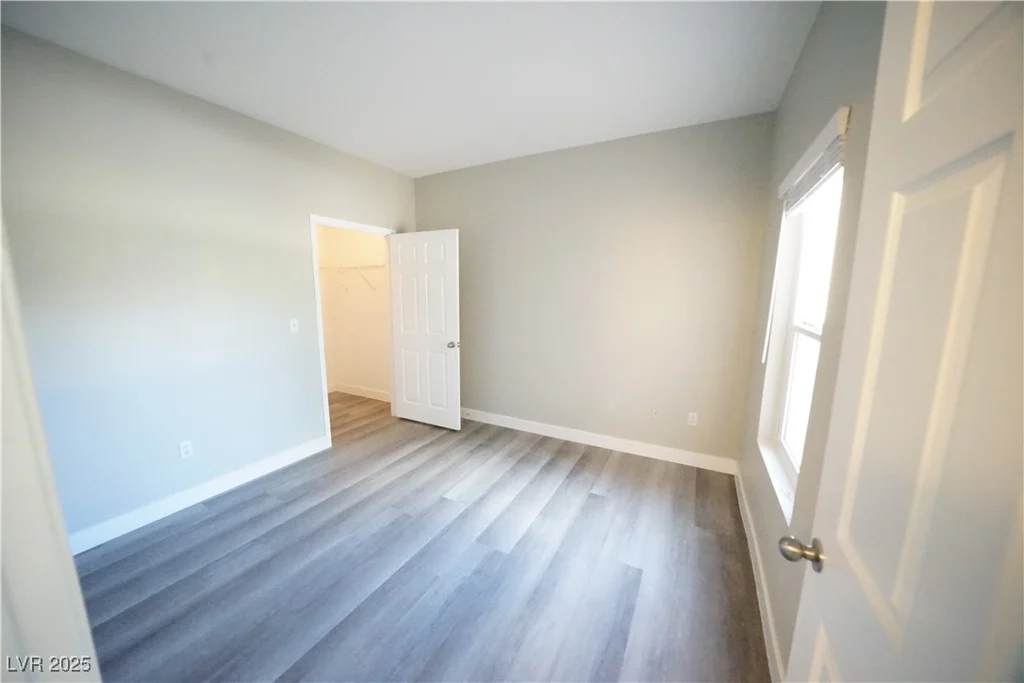 6650 Warm Springs, Las Vegas, NV 89118