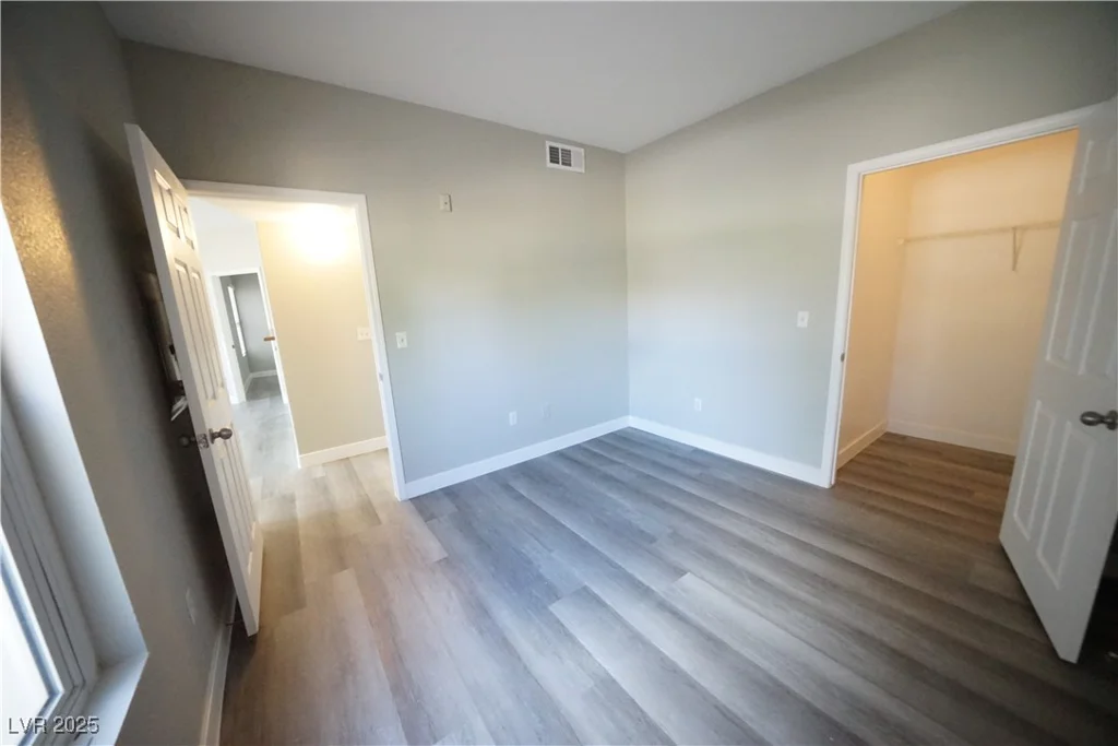 6650 Warm Springs, Las Vegas, NV 89118