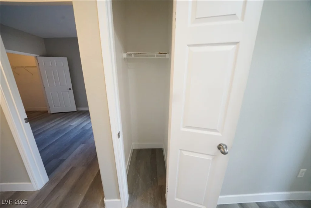 6650 Warm Springs, Las Vegas, NV 89118