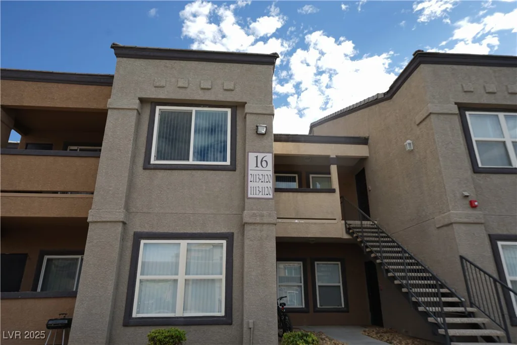 6650 Warm Springs, Las Vegas, NV 89118