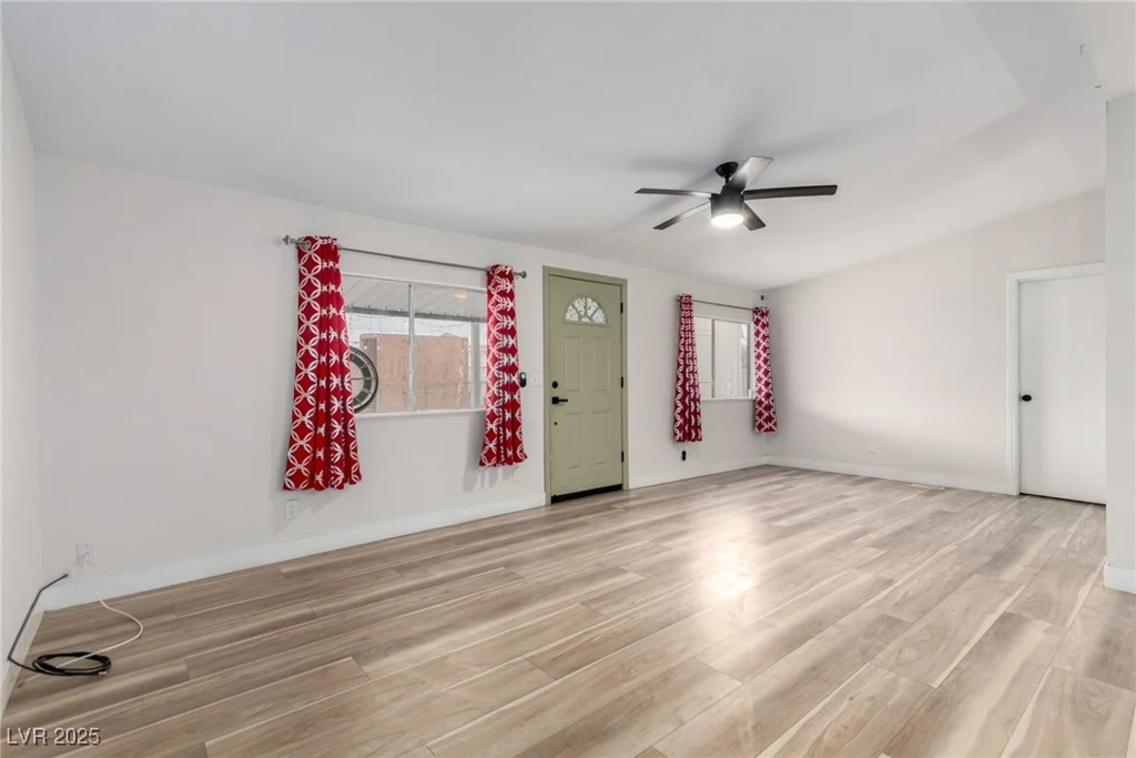 3426 Cactus Springs, Las Vegas, NV 89115