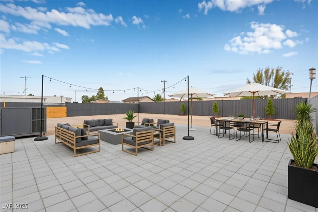 3426 Cactus Springs, Las Vegas, NV 89115
