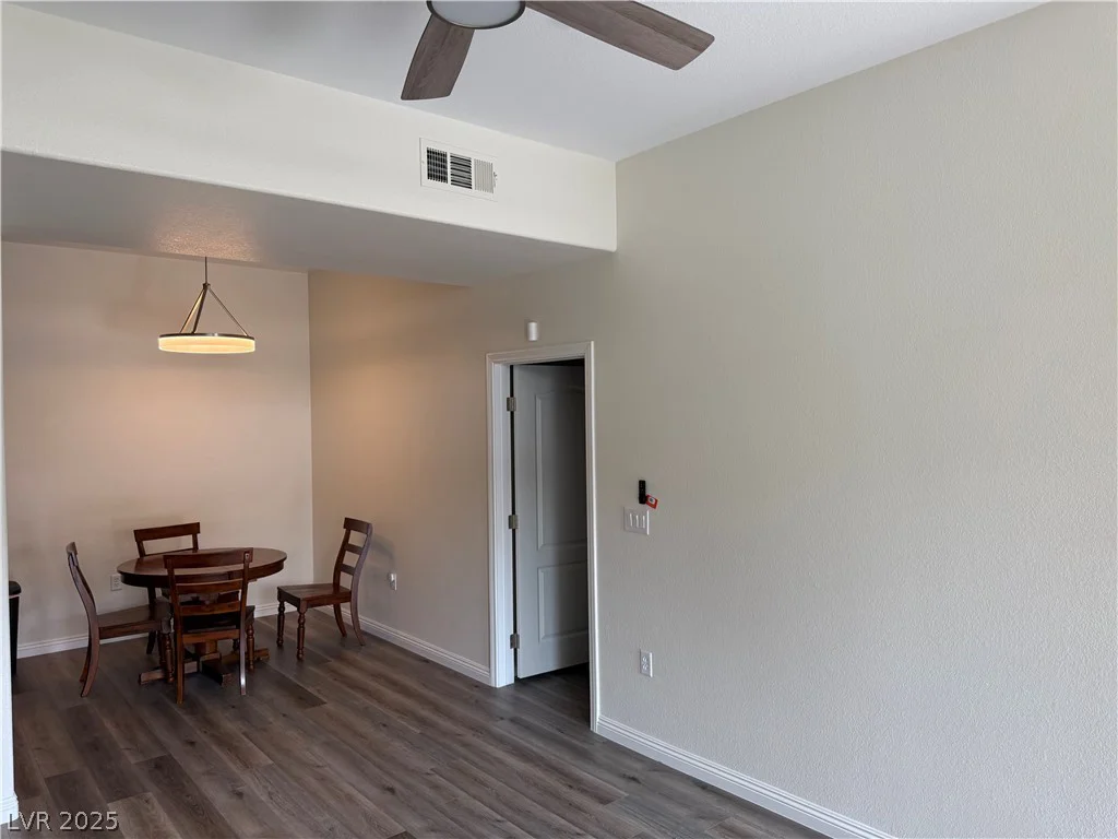 8805 Jeffreys, Las Vegas, NV 89123