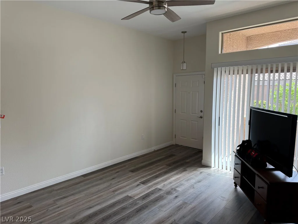 8805 Jeffreys, Las Vegas, NV 89123