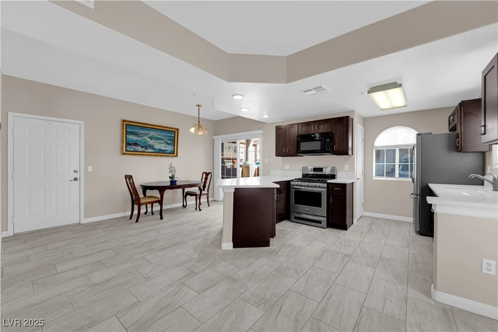 2925 Wigwam, Henderson, NV 89074