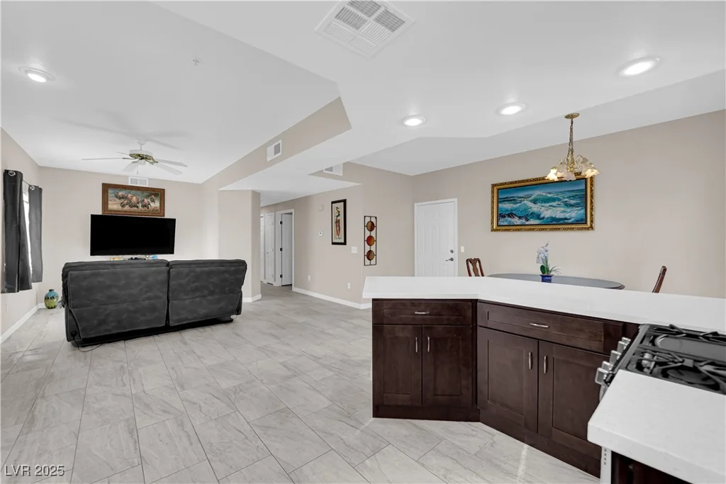 2925 Wigwam, Henderson, NV 89074