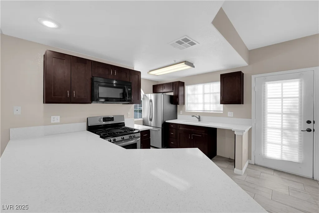 2925 Wigwam, Henderson, NV 89074