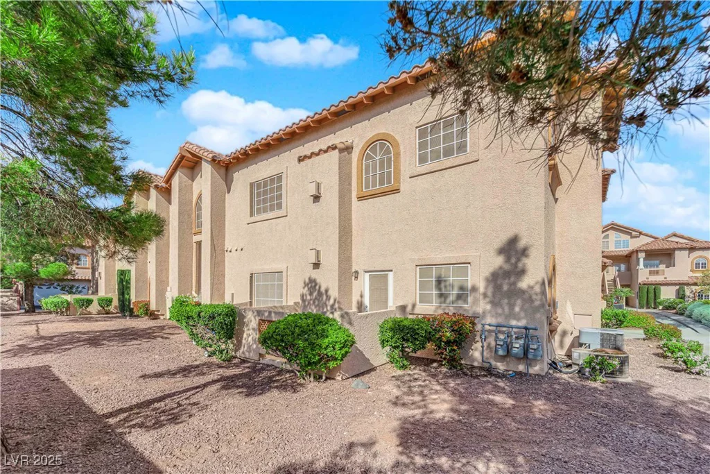 2925 Wigwam, Henderson, NV 89074