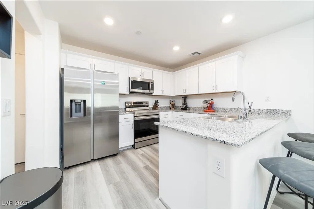 2849 Desert Mosaic, Las Vegas, NV 89183