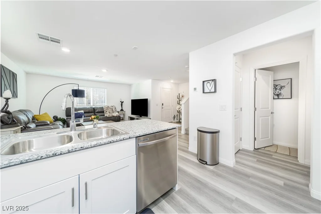 2849 Desert Mosaic, Las Vegas, NV 89183